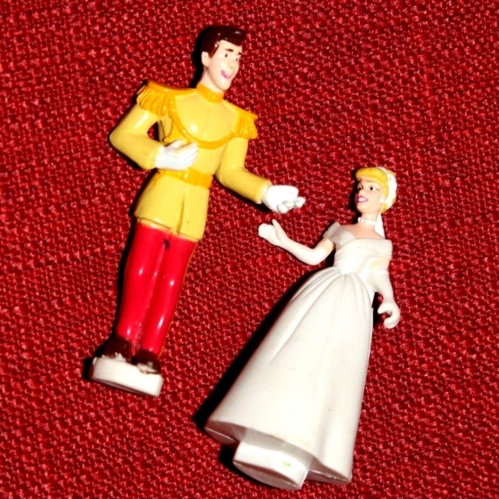 Vtg Prince Charming and Princess Cinderella Disney Pvc Figures